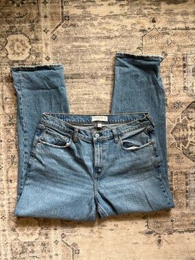 Abercrombie & Fitch The Straight Mid Rise curve love jeans size 14 R